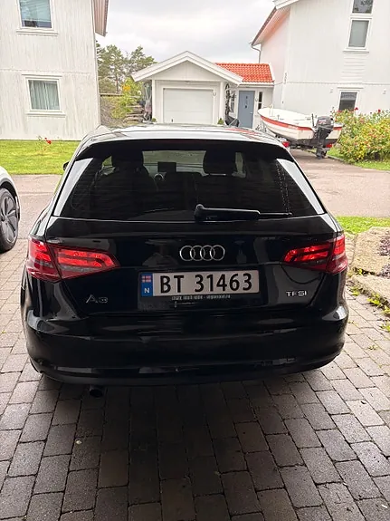 Audi A3 2015 photo 2