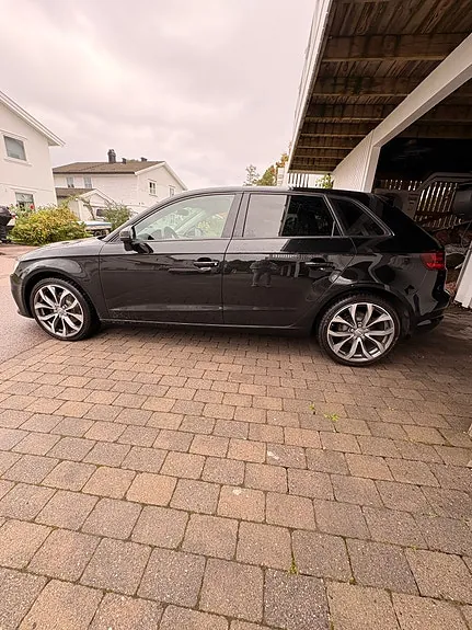 Audi A3 2015 photo 3