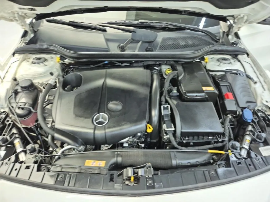 Mercedes-Benz Gla 2016 photo 5