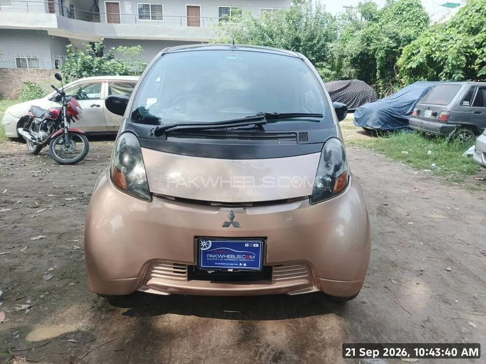 Mitsubishi I