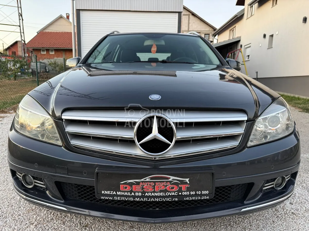 Mercedes-Benz C 200 2010 photo 3