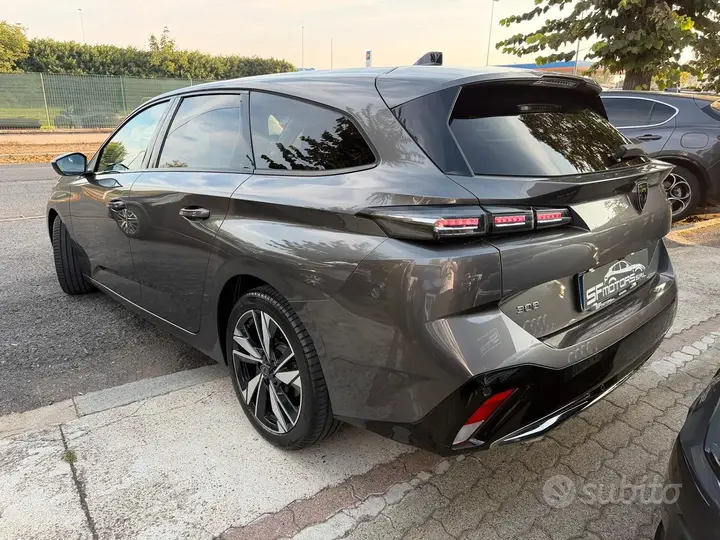 Peugeot 308 2022 photo 4