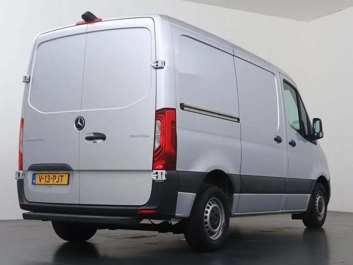 Mercedes-Benz Sprinter 2021 photo 2