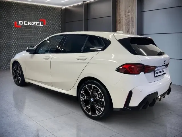 BMW 1 Series 2026 photo 3