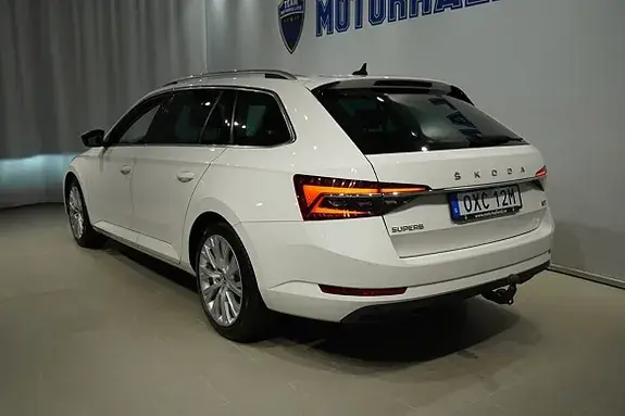 Skoda Superb 2021 photo 5