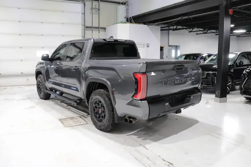 Toyota Tundra 2024 photo 2