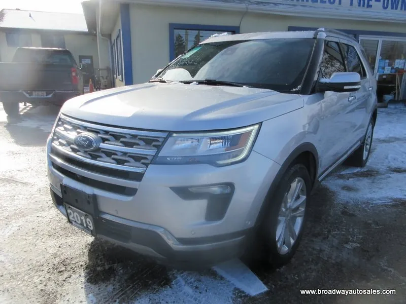 Ford Explorer 2019 photo 2