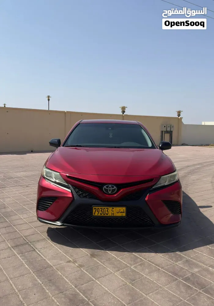 Toyota Camry Se 2019 photo 2