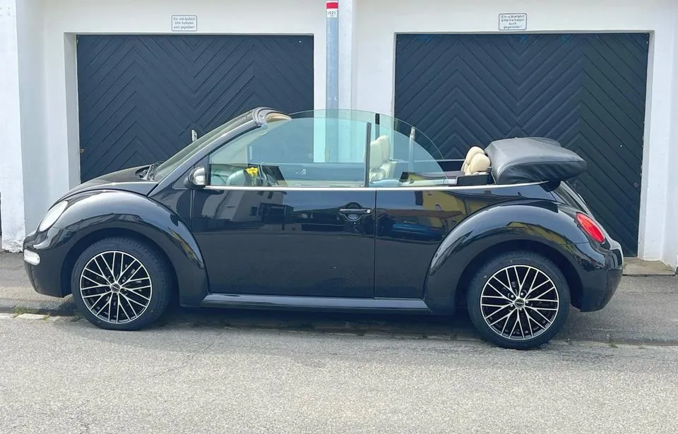 Volkswagen Beetle Cabrio