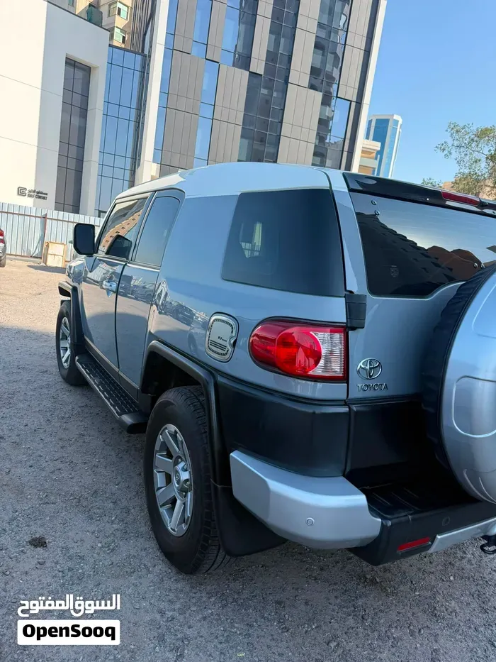 Toyota Fj 2017 photo 3