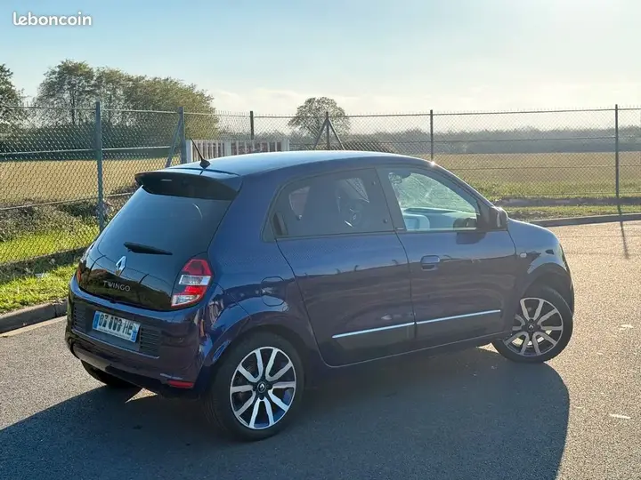 Renault Twingo 2016 photo 2