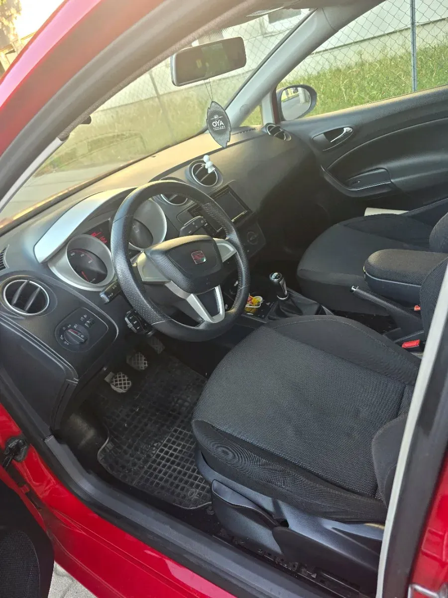 Seat Ibiza 2009 photo 3