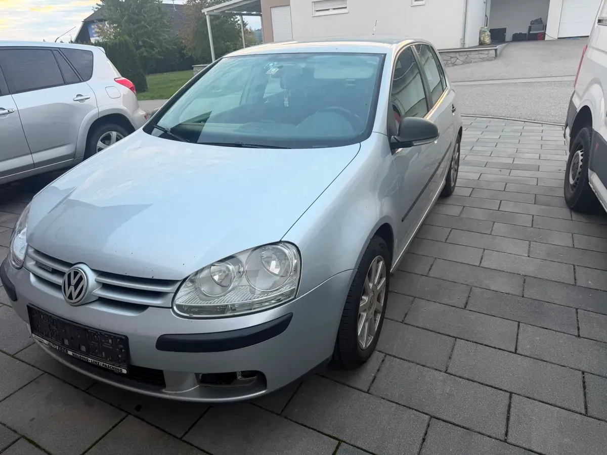Volkswagen Golf 2008 photo 2