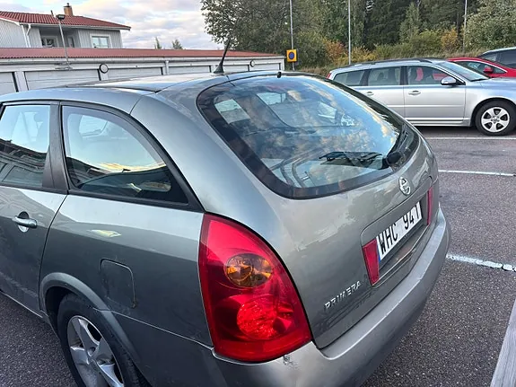 Nissan Primera 2004 photo 2