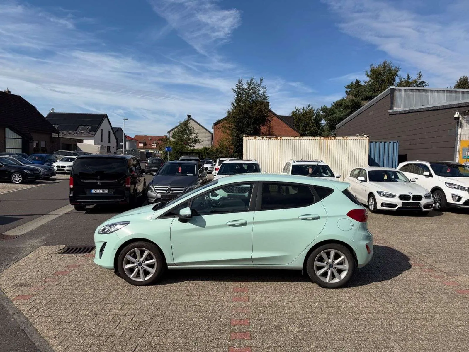 Ford Fiesta 2018 photo 2
