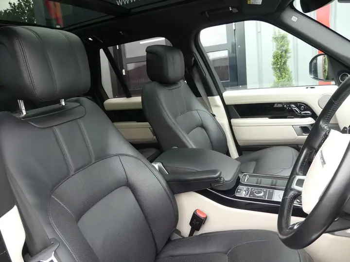 Land Rover Range Rover 2018 photo 2