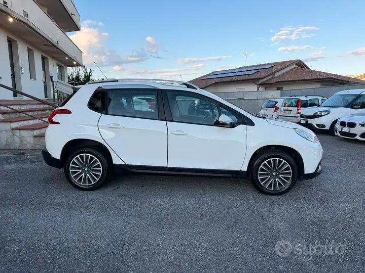 Peugeot 2008 2014 photo 5