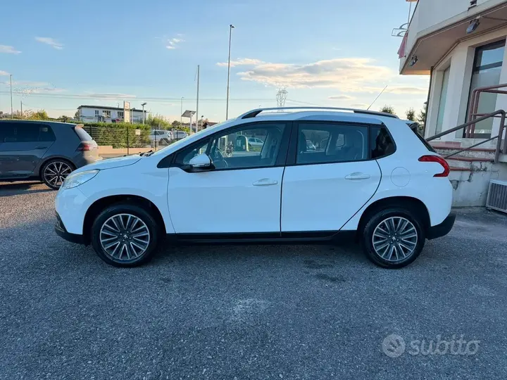 Peugeot 2008 2014 photo 4