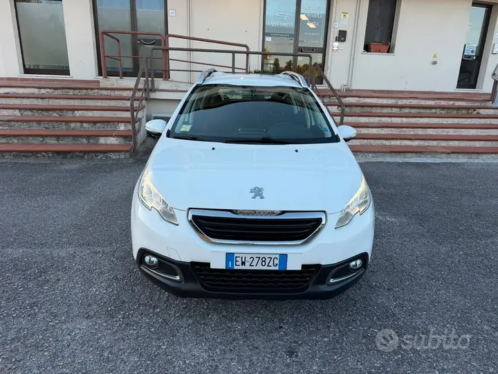 Peugeot 2008 2014 photo 2