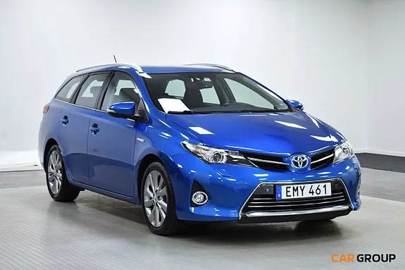 Toyota Auris 2015 photo 3
