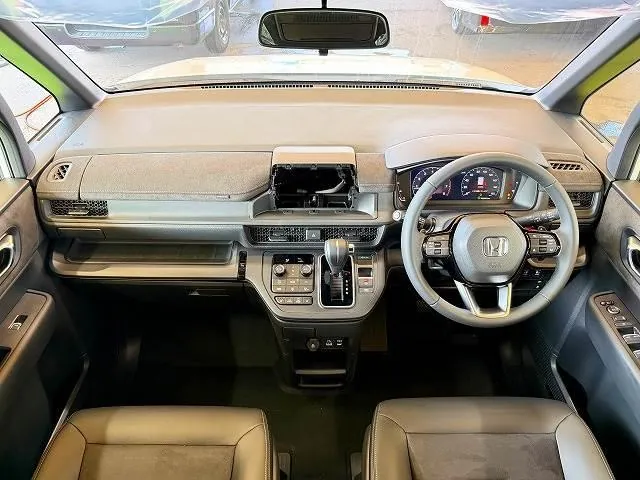 Honda Stepwagon 2026 photo 2