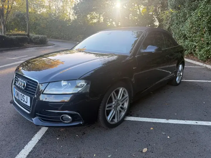 Audi A3 Cabriolet 2011 photo 3