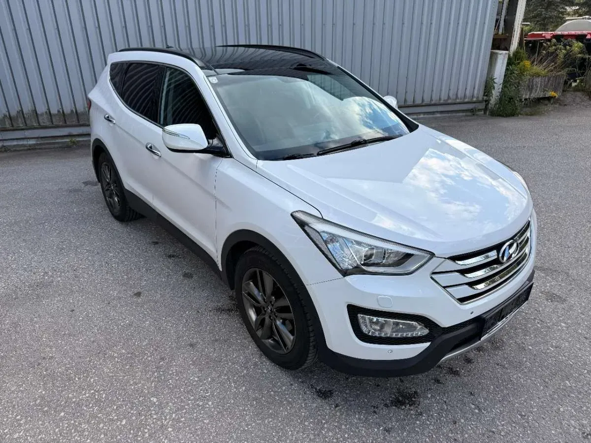 Hyundai Santa Fe 2014 photo 3