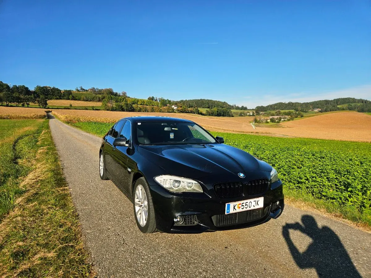 BMW 5 Series 2013 photo 2