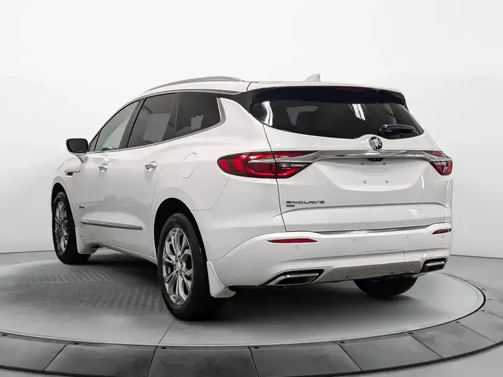 Buick Enclave 2021 photo 3