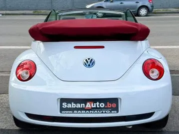 Volkswagen New Beetle 2010 photo 3