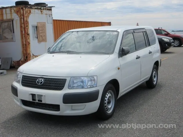 Toyota Succeed Van 2014 photo 2