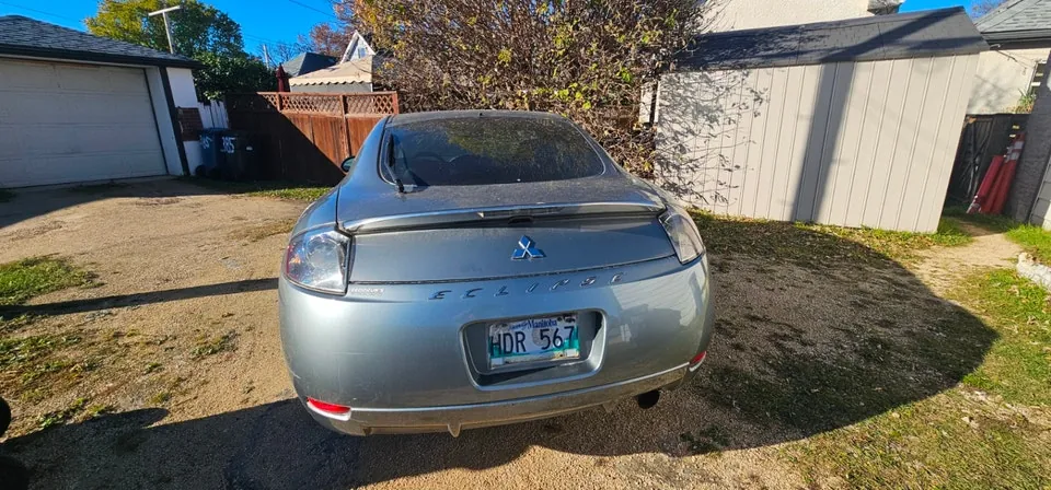 Mitsubishi Eclipse 2007 photo 3