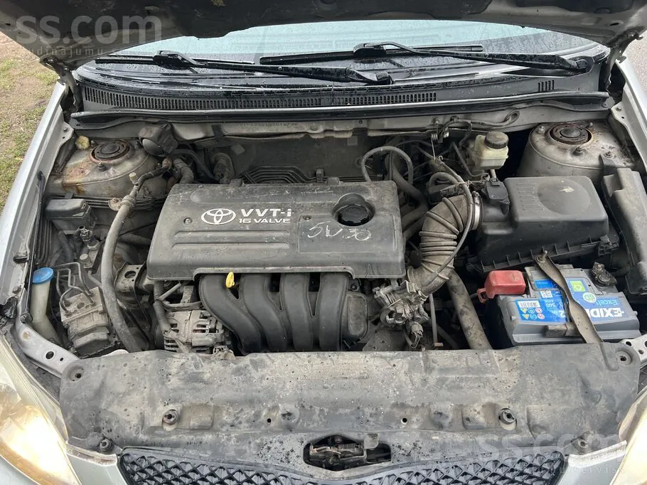 Toyota Avensis Verso