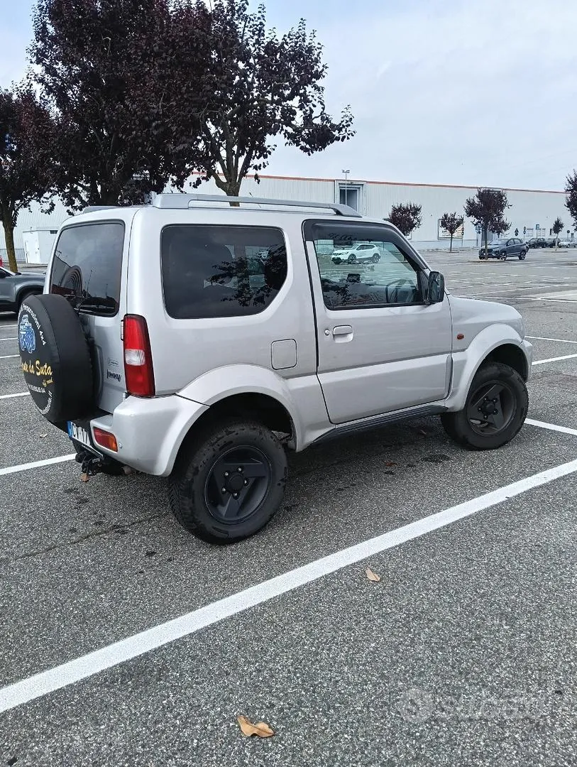 Suzuki Jimny 2005 photo 5