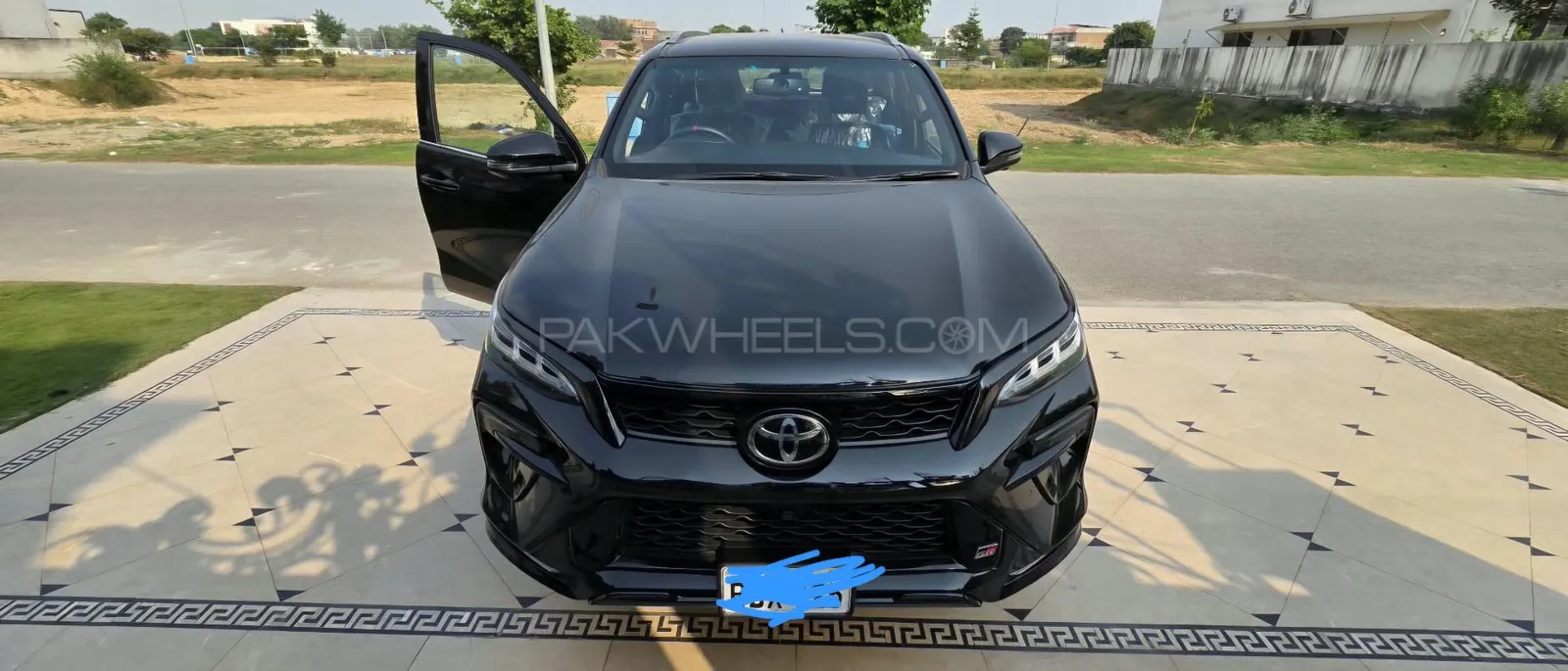 Toyota Fortuner