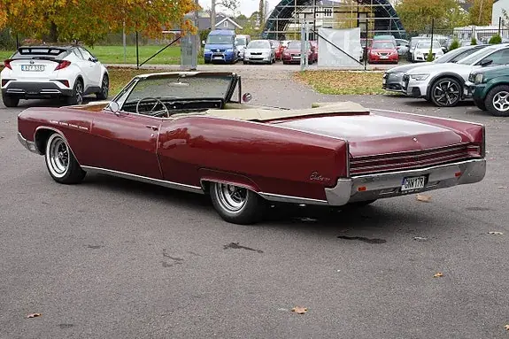 Buick Electra 225 1967 photo 4