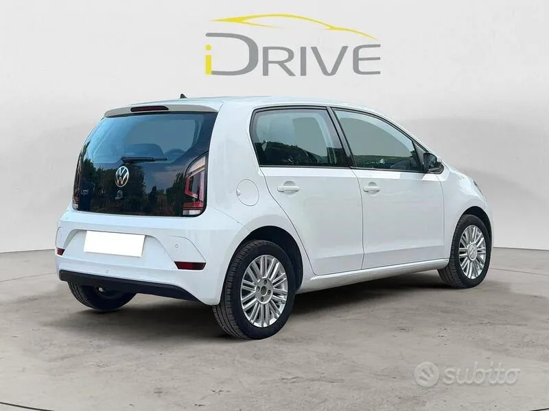 Volkswagen Up 2022 photo 4