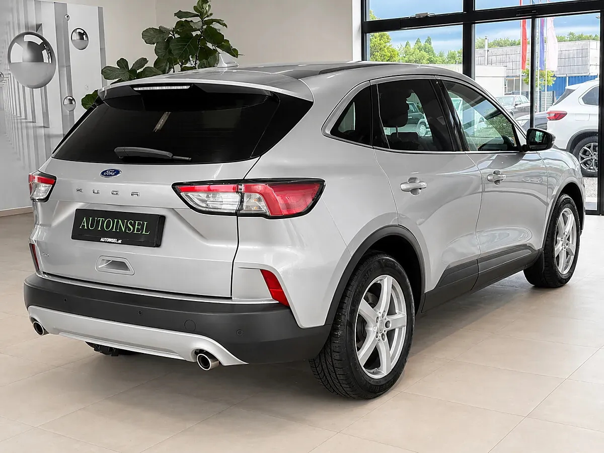 Ford Kuga 2021 photo 3