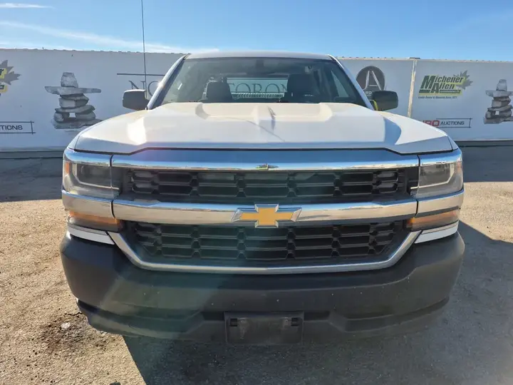 Chevrolet Silverado 1500 2016 photo 2