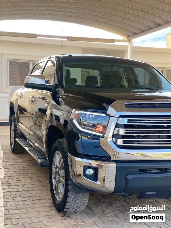 Toyota Tundra 2015 photo 2