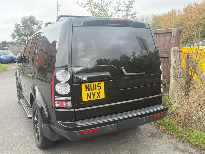 Land Rover Discovery 4 2015 photo 3