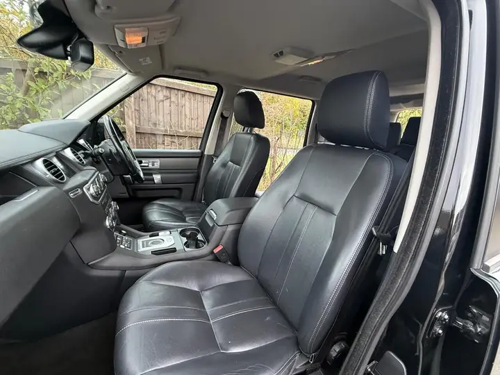 Land Rover Discovery 4 2015 photo 5