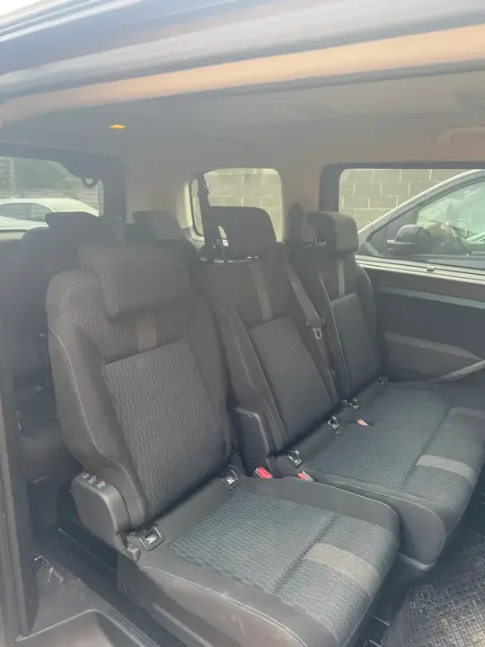 Peugeot Traveller 2016 photo 3