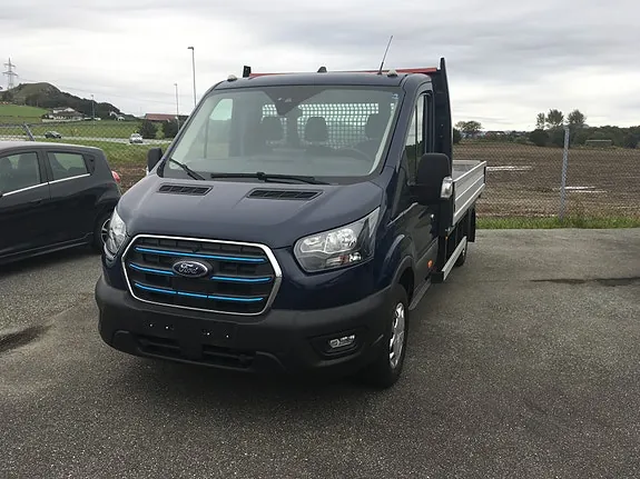 Ford E-Transit 390 L4 Van 2024 photo 2