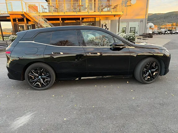 BMW Ix 2024 photo 3