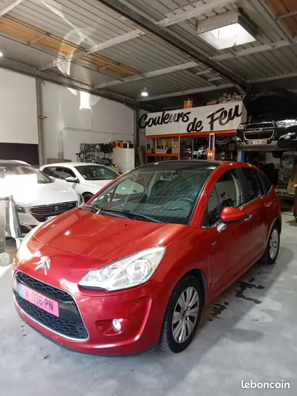 Citroen C3 2011 photo 2