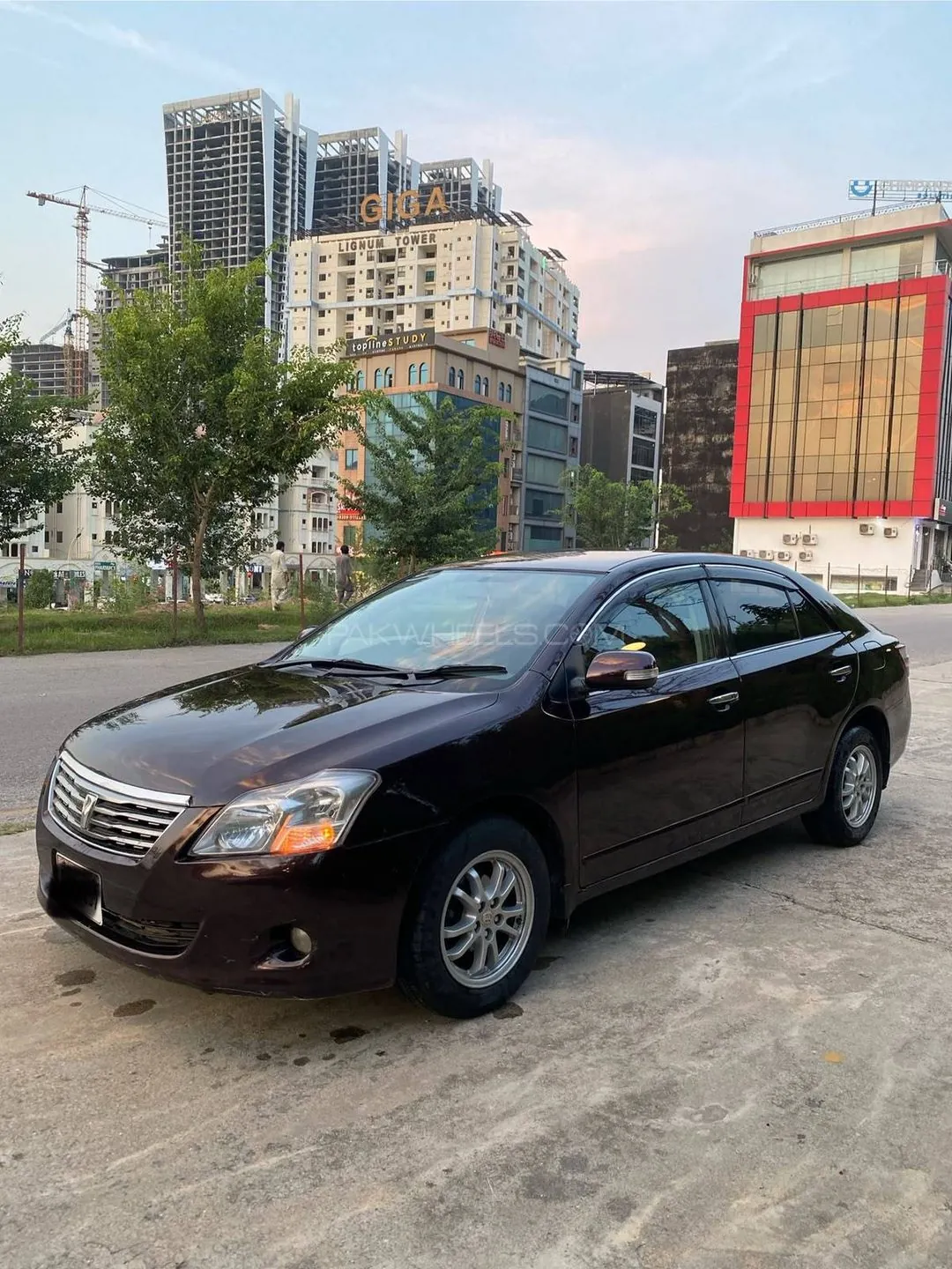 Toyota Premio