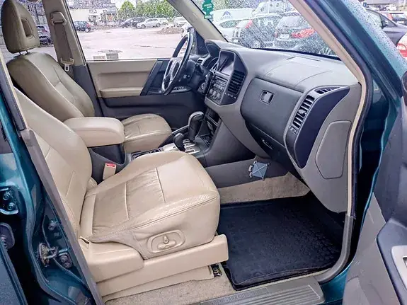 Mitsubishi Pajero 2006 photo 3