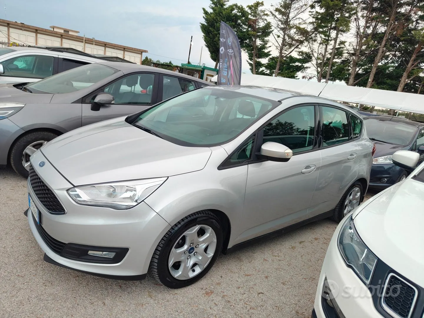 Ford C-Max 2017 photo 2