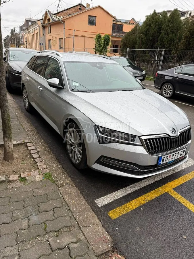 Skoda Superb 2021 photo 2
